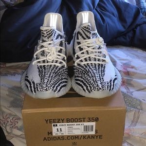 Adidas Yeezy Boost 350 V2 Zebra